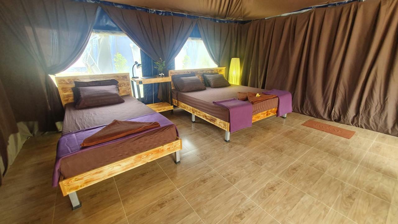 Moonshine Resort Чумфон Екстериор снимка